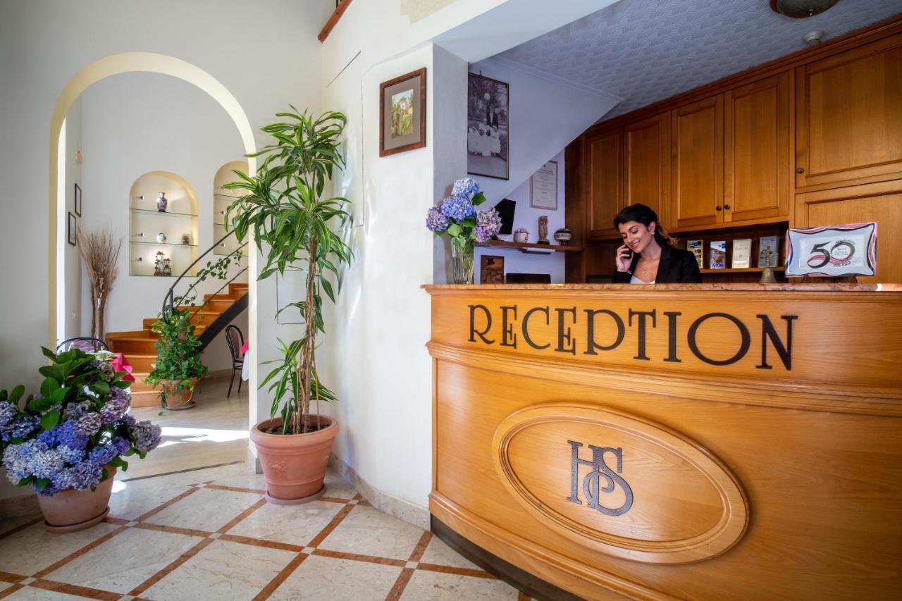 Hotel Savoia Сорренто Экстерьер фото